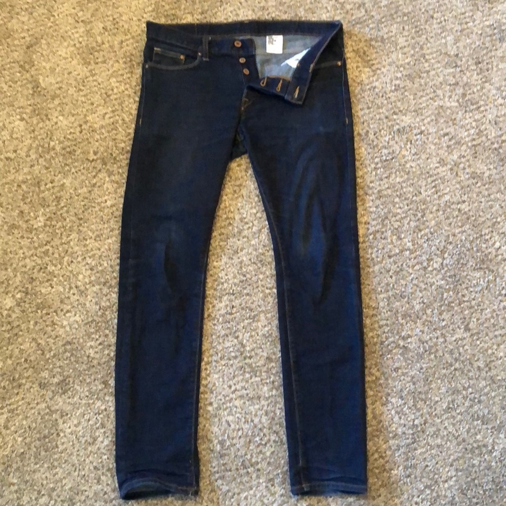 33/32 Slim Low Waist H&M brand jeans.